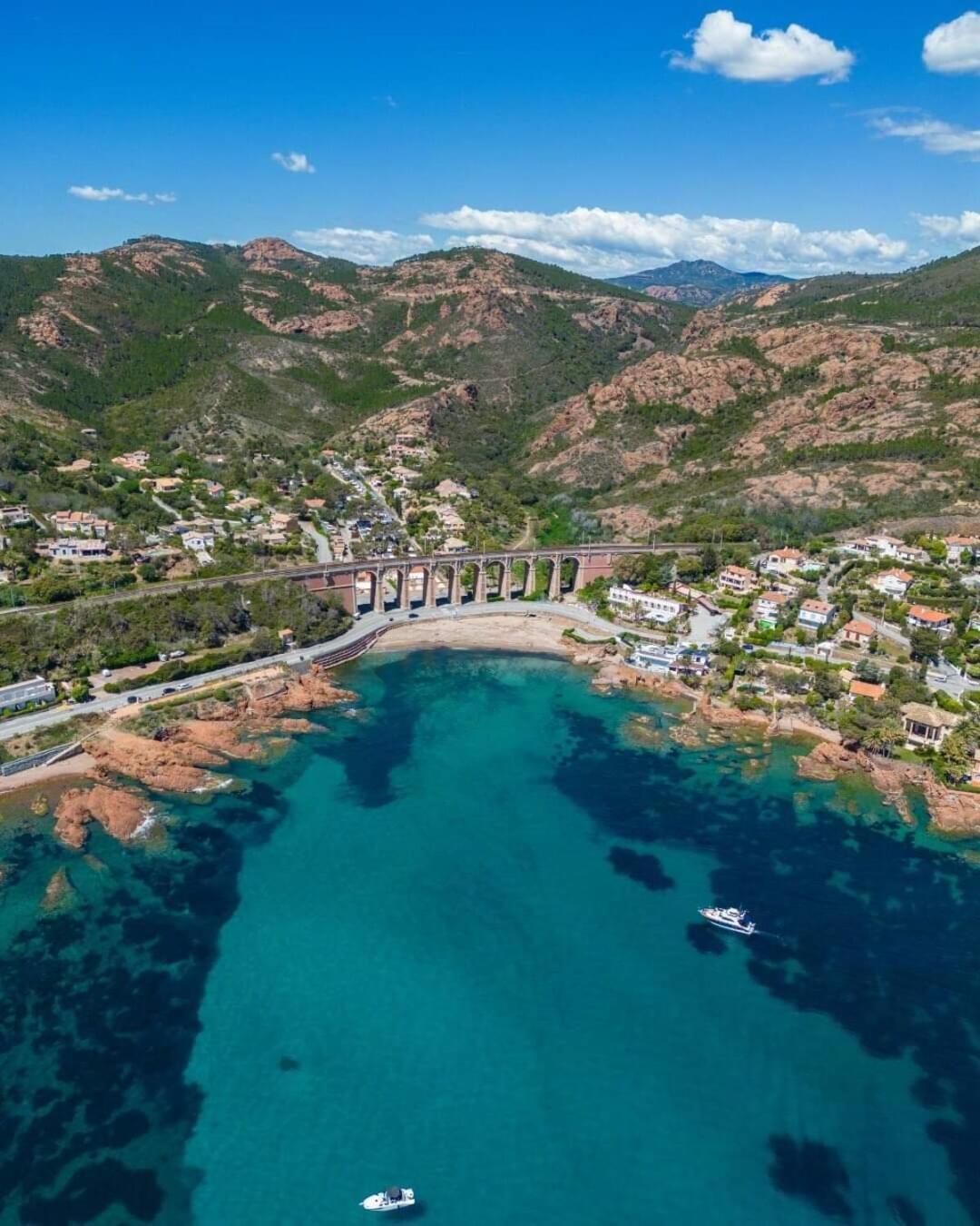 Petit Paradis Vue Mer- Plage Et Calanques A 3 Mn Saint-Raphaël Extérieur photo